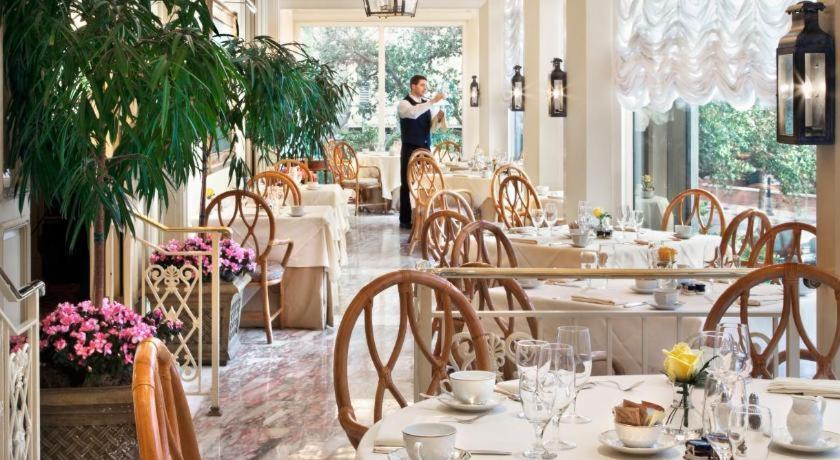Hotel The Windsor Court New Orleans Esterno foto